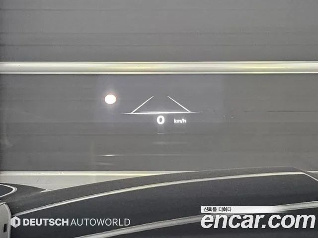 Genesis GV70 — Фото автомобиля 16