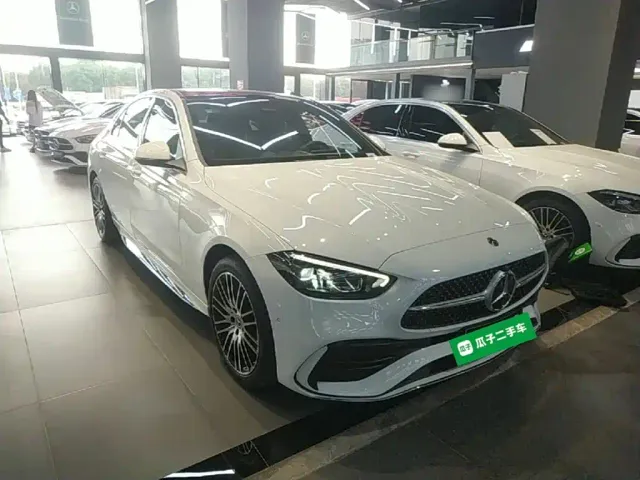 Mercedes-Benz C-Class — Фото автомобиля 3
