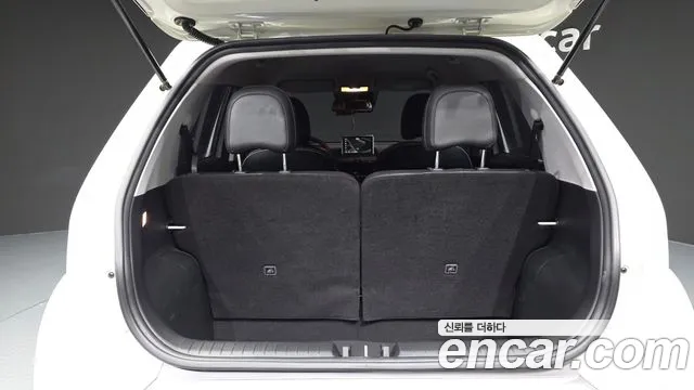 Hyundai Casper Casper Essential — Фото автомобиля 17