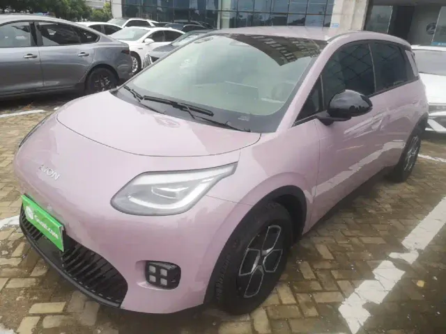 Фотография автомобиля — GAC Aion UT