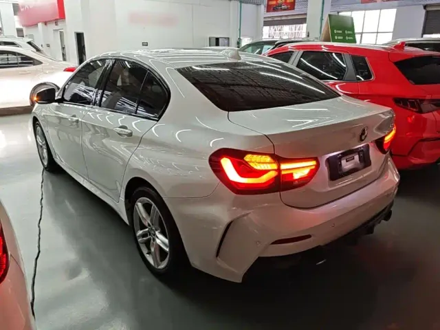 BMW 1 Series — Фото автомобиля 4