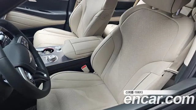 Genesis GV80 2.5T Бензин AWD — Фото автомобиля 28