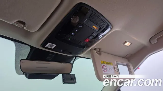 Kia Canival Carnival 4 поколение Бензин 9 мест Prestige — Фото автомобиля 20