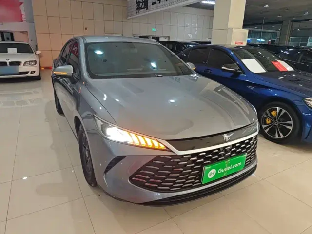 BYD Qin PLUS — Фото автомобиля 3
