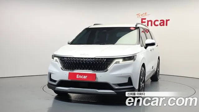 Kia Canival Carnival 4 поколение Бензин 9 мест Prestige — Фото автомобиля 3