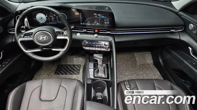 Hyundai Avante CN7 — Фото автомобиля 10