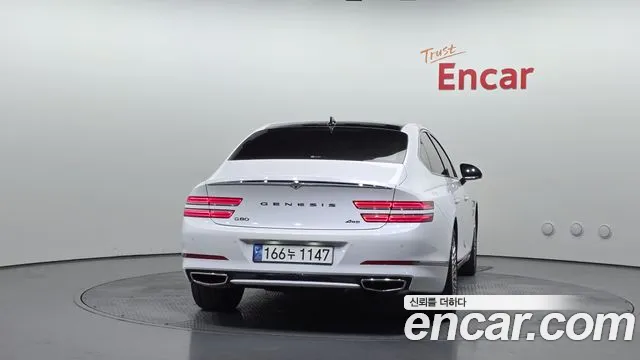 Genesis G80 Бензин 2.5 турбо AWD — Фото автомобиля 4