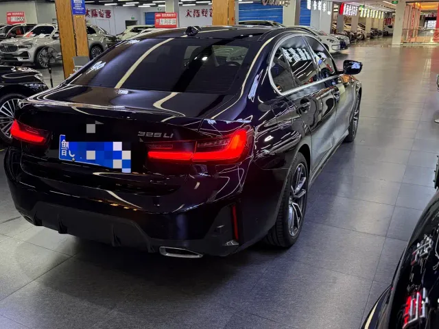 BMW 3 Series — Фото автомобиля 4