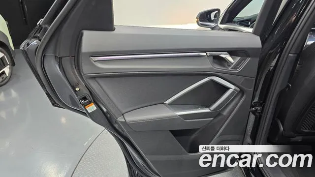 Audi Q3 35 TDI Premium Sportback — Фото автомобиля 16