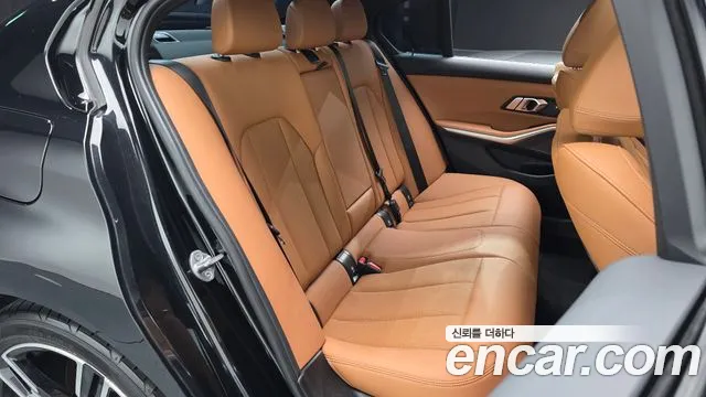 BMW 3 Series G20 — Фото автомобиля 11