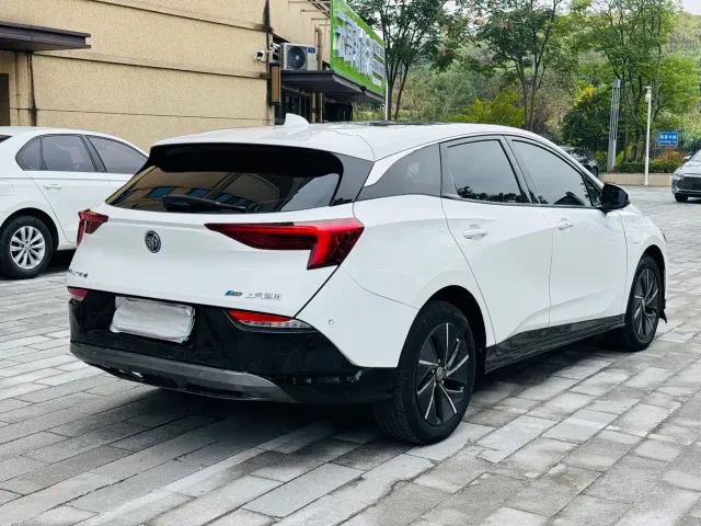 Buick Velite 6 — Фото автомобиля 6