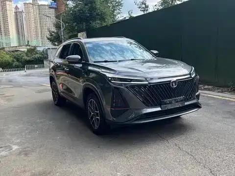 Changan CS75 Plus — Фото автомобиля 3