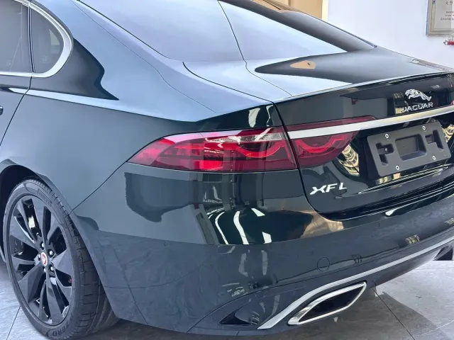 Jaguar XFL — Фото автомобиля 20