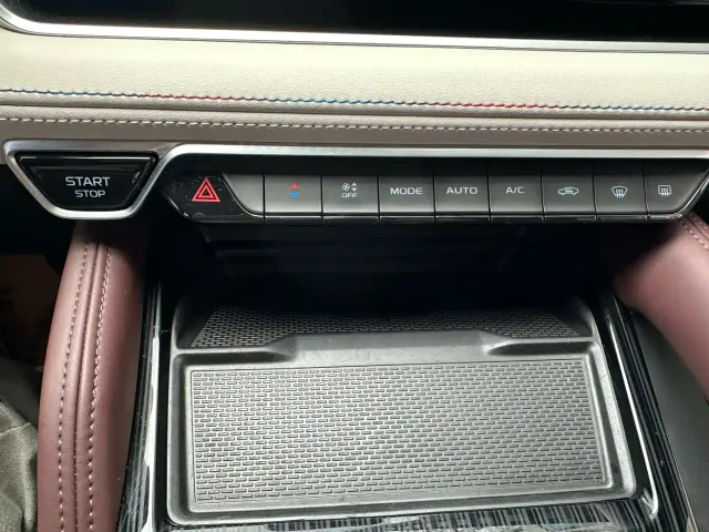 Geely Xingyue L — Фото автомобиля 6