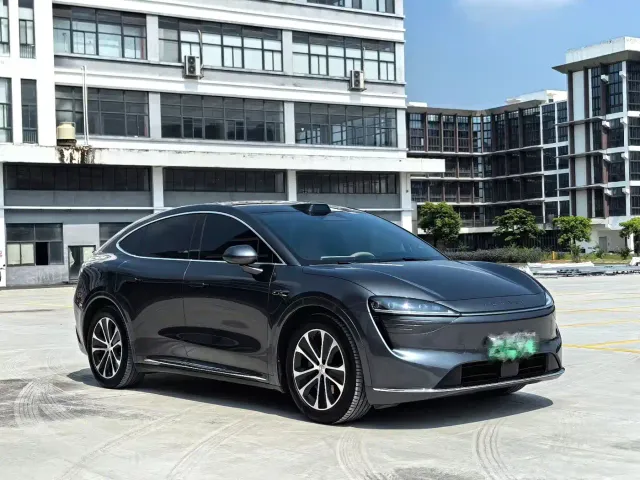Luxeed R7 — Фото автомобиля 3