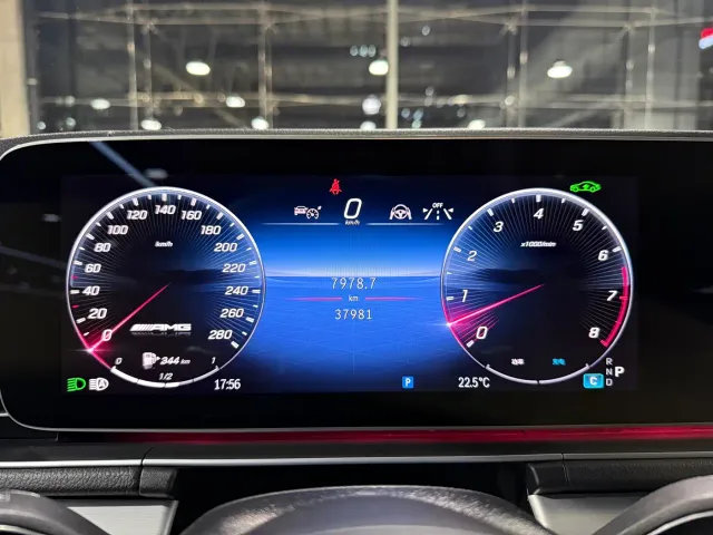 Mercedes-Benz GLE-Class AMG — Фото автомобиля 19