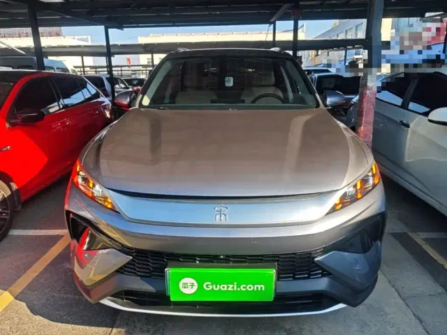 BYD Song Pro — Фото автомобиля 2