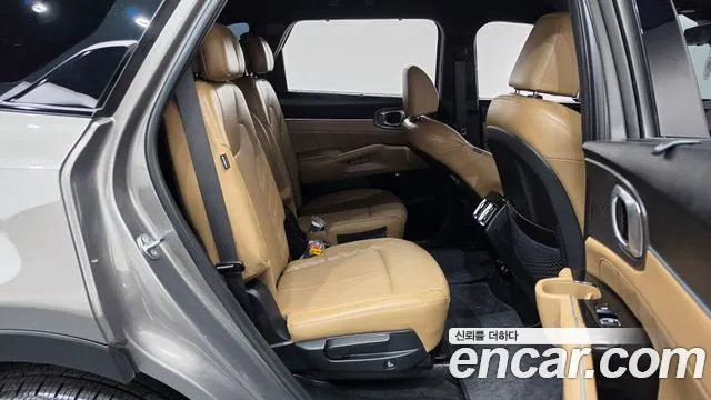 Kia Sorento — Фото автомобиля 17