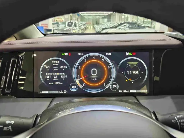 GAC Trumpchi M8 — Фото автомобиля 18