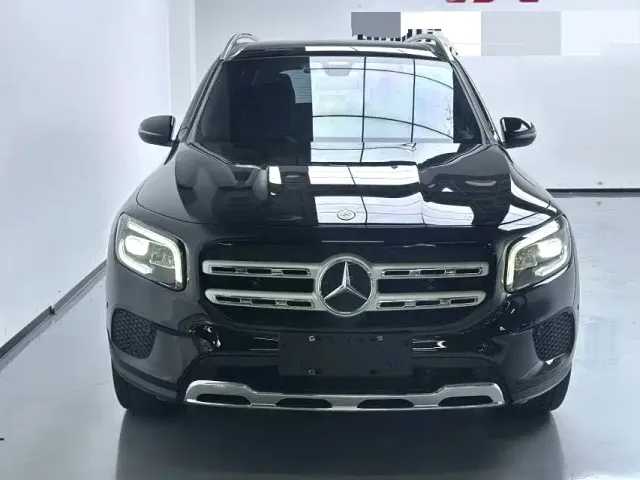Mercedes-Benz GLB-Class — Фото автомобиля 2