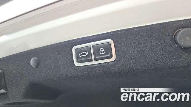 Hyundai Grandeur GN7 — Фото автомобиля 20