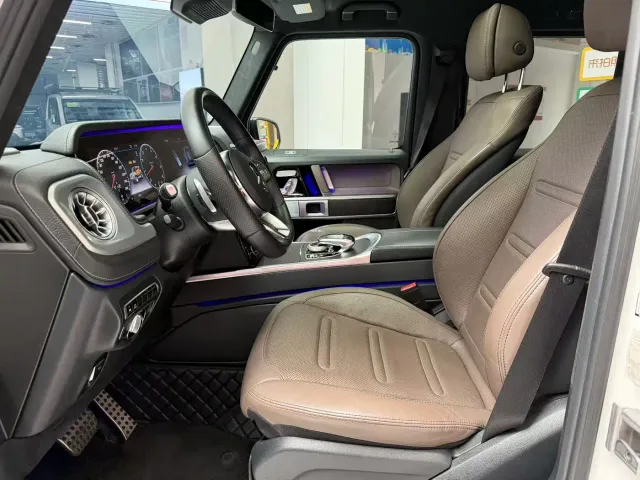 Mercedes-Benz G-Class — Фото автомобиля 6