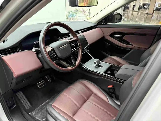 Land Rover Range Rover Evoque — Фото автомобиля 8