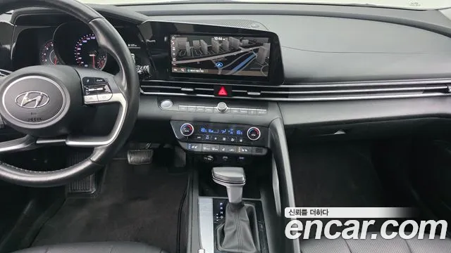 Hyundai Avante CN7 — Фото автомобиля 14