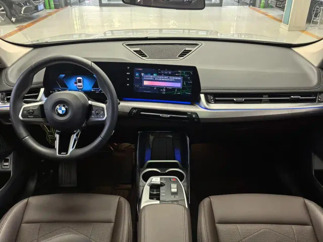 BMW X1 — Фото автомобиля 11