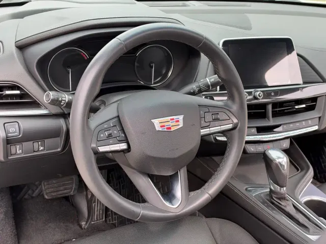 Cadillac CT4 — Фото автомобиля 16