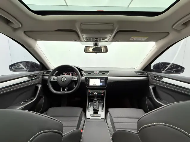 Skoda Superb — Фото автомобиля 9