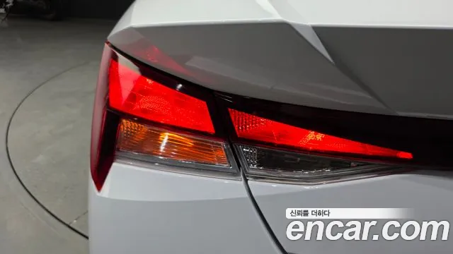 Hyundai AVANTE Avante (CN7) — Фото автомобиля 23