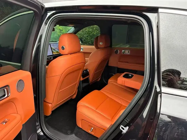 Li Auto L6 — Фото автомобиля 6