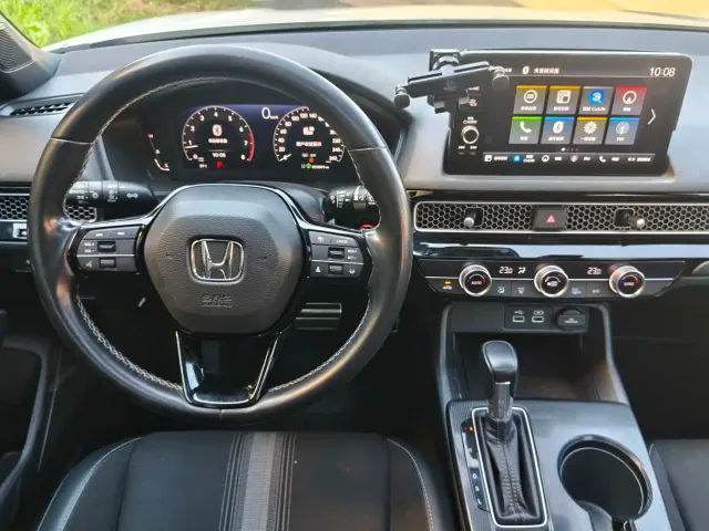 Honda Civic — Фото автомобиля 14