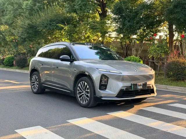 Nio ES6 — Фото автомобиля 4