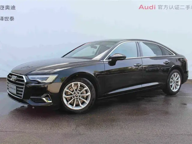 Фотография автомобиля — Audi A6L
