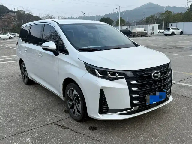 GAC Trumpchi M6 — Фото автомобиля 3