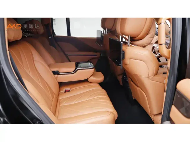BYD U8 — Фото автомобиля 8