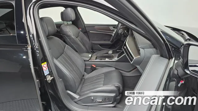 Audi A6 C8 — Фото автомобиля 16