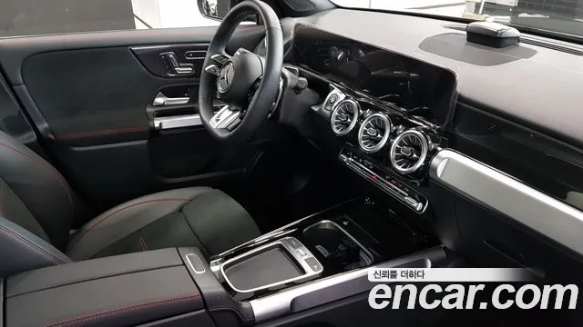 Mercedes-Benz GLB-Class — Фото автомобиля 9