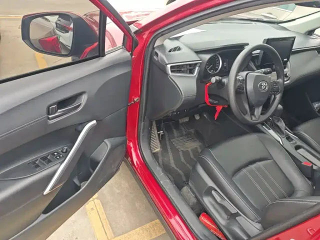 Toyota Corolla Cross — Фото автомобиля 15