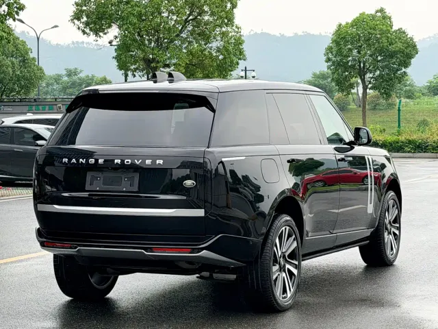 Land Rover Range Rover — Фото автомобиля 3
