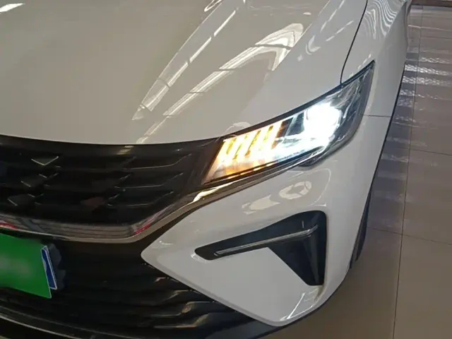Geely Jiaji — Фото автомобиля 23