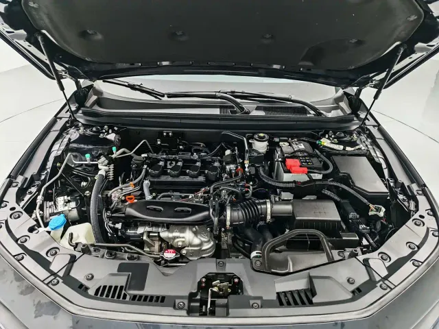 Honda Accord — Фото автомобиля 18