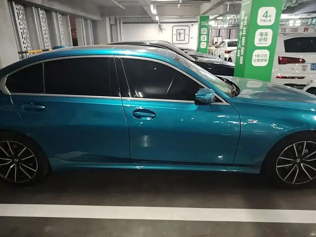 BMW BMW 3 Series 2023 320Li M Sport Package — Фото автомобиля 26