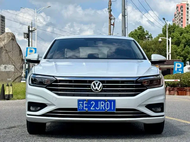 Volkswagen Sagitar — Фото автомобиля 3
