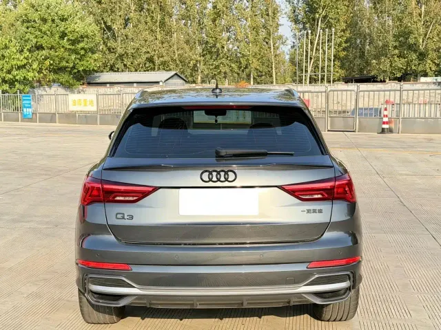 Audi Q3 — Фото автомобиля 5