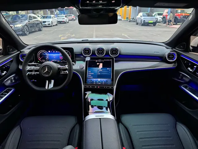 Mercedes-Benz C-Class — Фото автомобиля 6