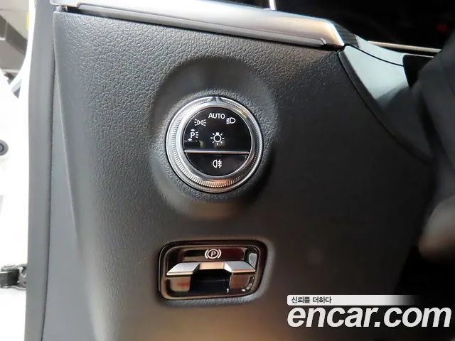 Mercedes-Benz C-Class W206 — Фото автомобиля 15