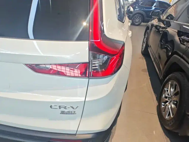 Honda CR-V — Фото автомобиля 7